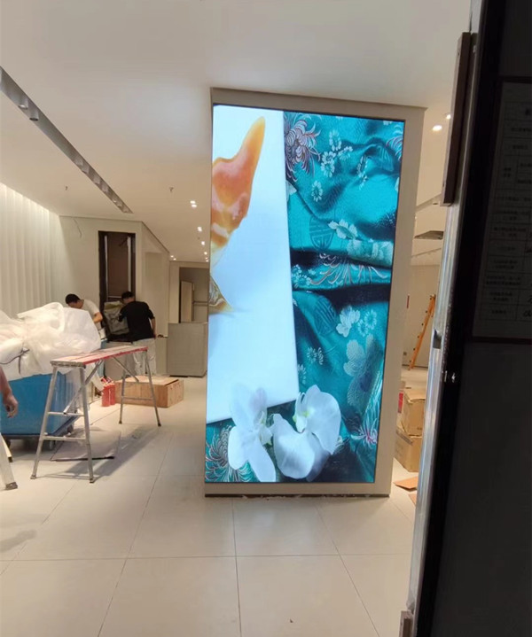 平原商场门店转角LED显示屏
